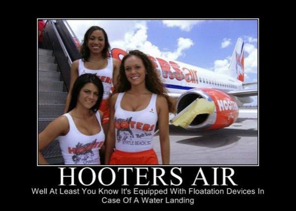 hooters air